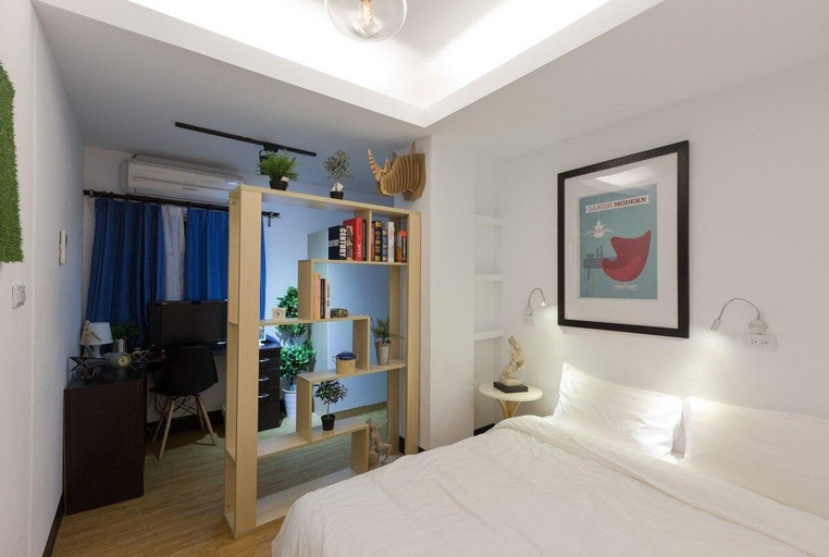 Bedroom 2, S9 near Train Station, Museum, Tainan
