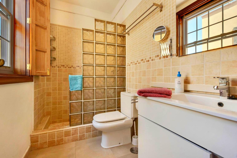 Bathroom 3, Bright And Spacious House In The South Of Tenerife, Santa Cruz de Tenerife