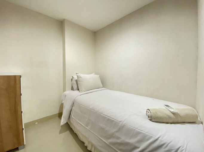 Bedroom 3, Minimalist 2BR at Galeri Ciumbuleuit 2 Apartment By Travelio, Bandung