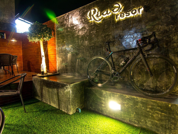 Food & Drinks, Riad Resort, Aranyaprathet