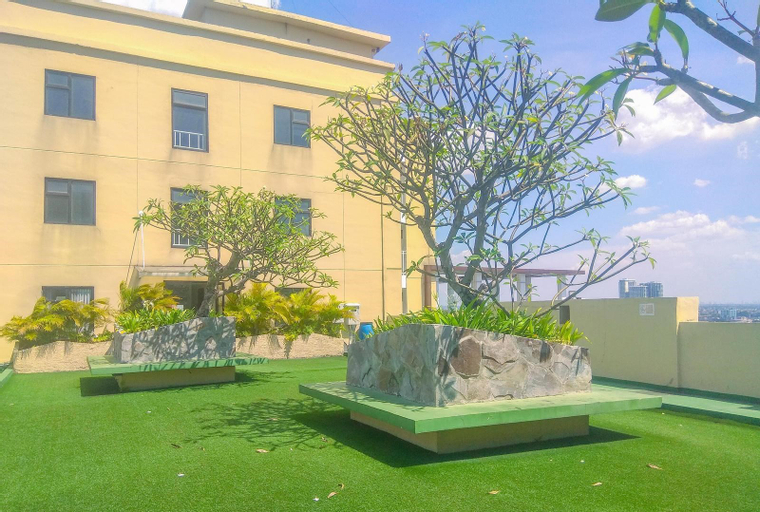 Exterior & Views 2, Homey and Simply 2BR at Lagoon Bekasi Town Square Apartment By Travelio, Bekasi