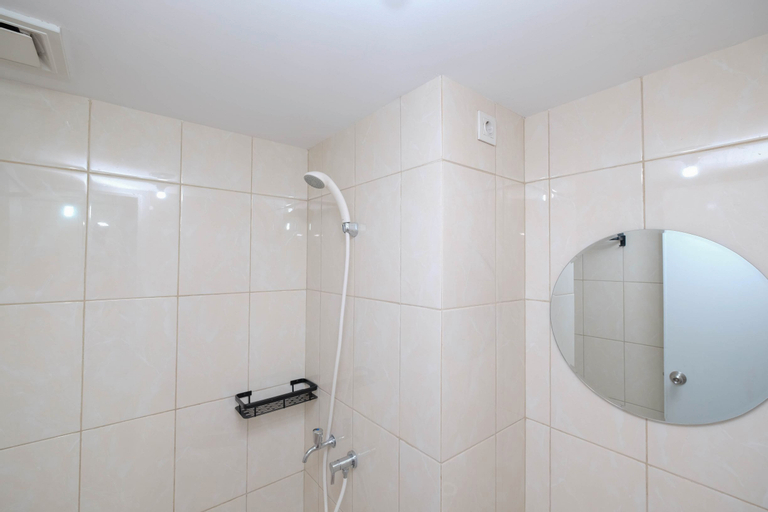 Bedroom 3, Fancy and Nice Studio Apartment at Springlake Summarecon Bekasi By Travelio, Bekasi