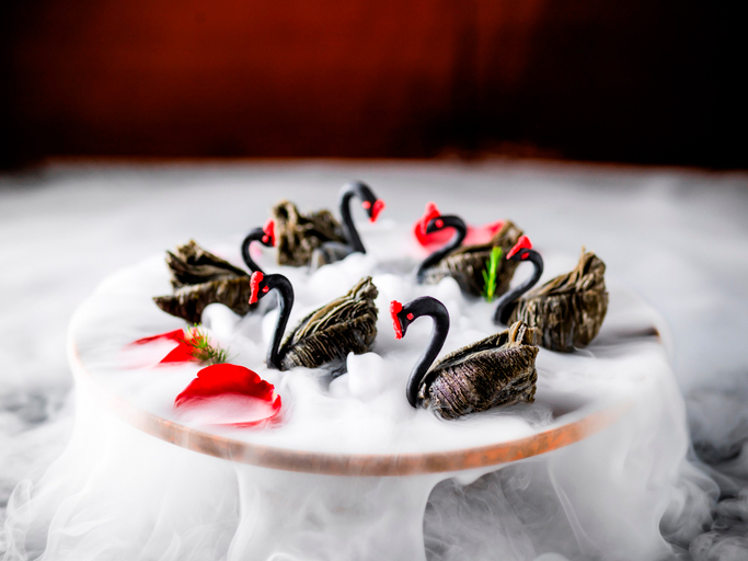 Mandarin Oriental Jakarta - Food & Drinks