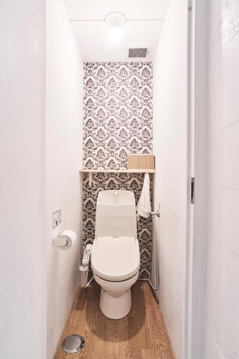 Bathroom 5, TEN To SEN Guest House Takamatsu, Takamatsu