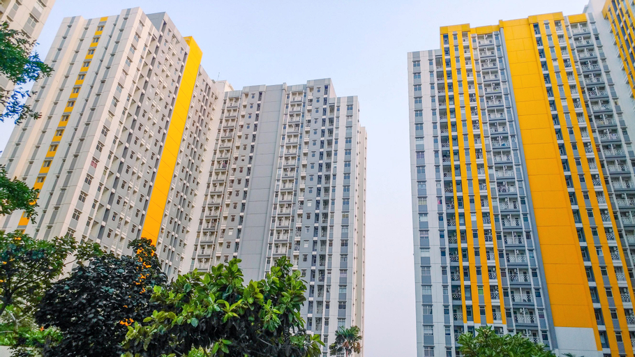 Exterior & Views 2, Fancy and Nice Studio Apartment at Springlake Summarecon Bekasi By Travelio, Bekasi