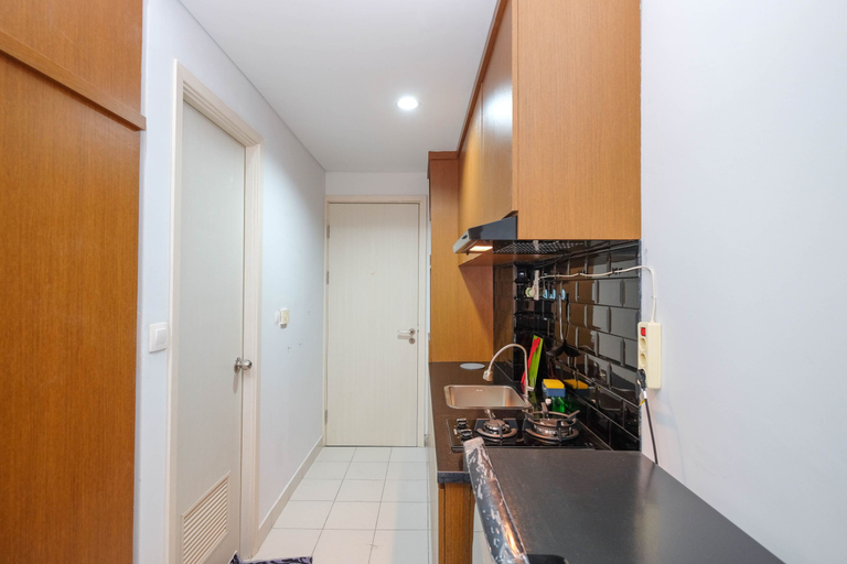 Others 2, Luxurious Studio at Patraland Urbano Apartment By Travelio, Bekasi