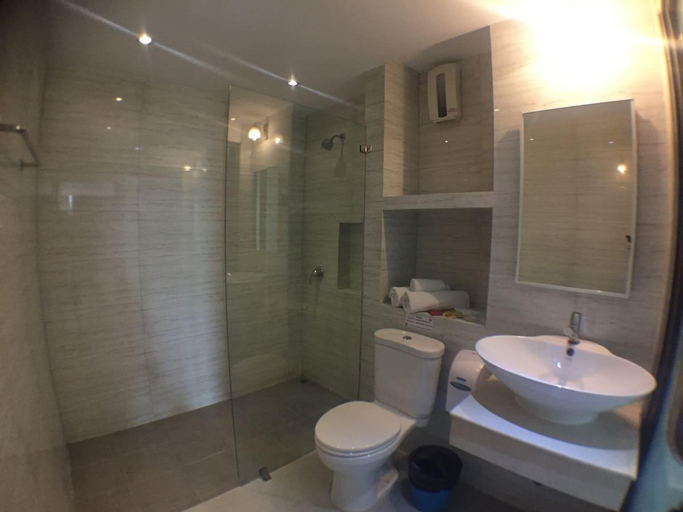 Bedroom 3, Ekamai/ 4Bed+4Bath/ Free Airport Pick Up, 6th Fl, Wattana