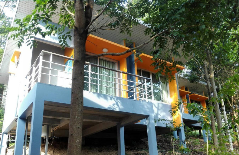 Others 4, (Bullfrogfarm) HillSide 1, Wang Num Khiaw