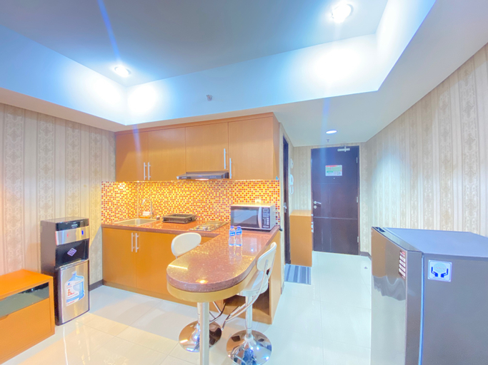 Comfy Studio Apartment at Tamansari La Grande with City View By Travelio, Bandung