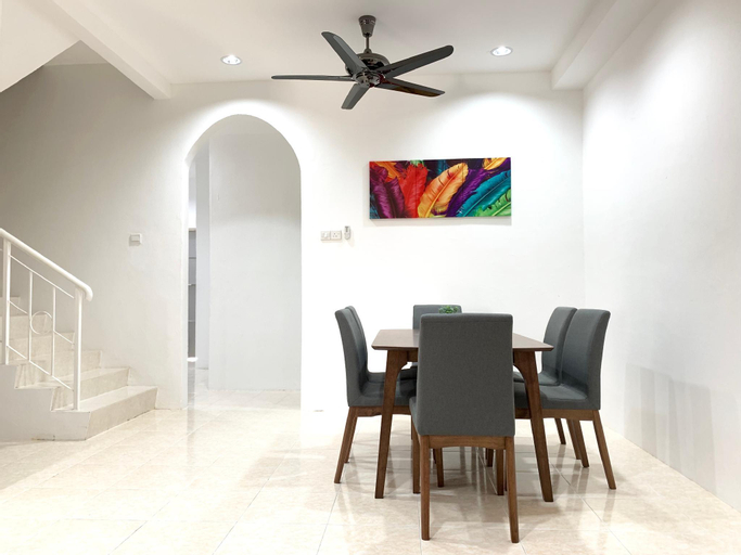 Others 3, Cozy Lak Villa Family Getaway/4BR | Netflix, 4BR, Langkawi