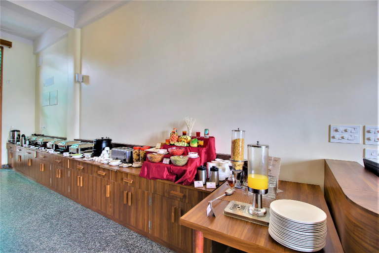 Food & Drinks 4, Palm Valley Dritan Resort, Udaipur