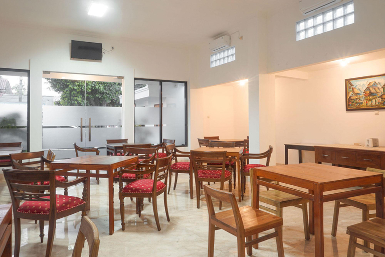 Food & Drinks, Al Ashri Inn by Urban, Yogyakarta