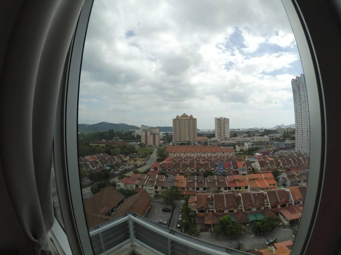 Others 4, Fly-In Fly-Out Stay @ The CEO , Penang Island