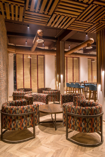 Public Area 2, Centre Point Navi Mumbai, Thane