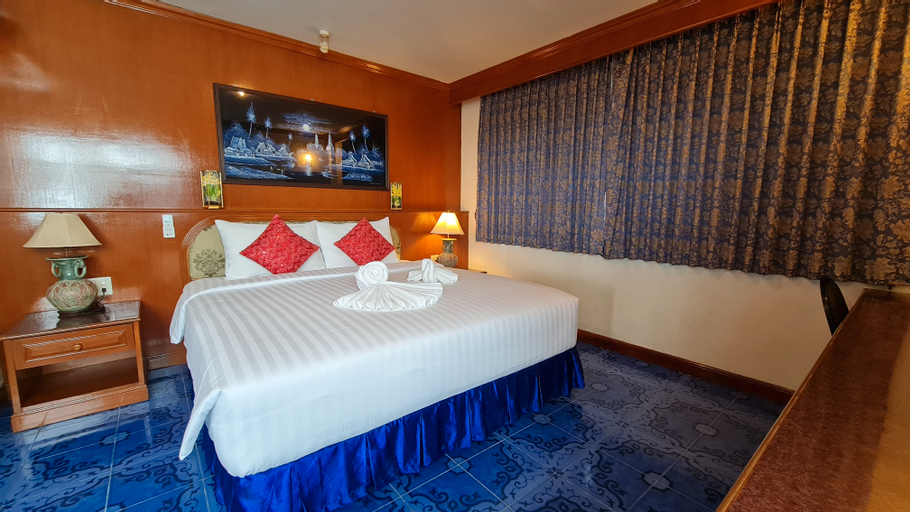 Bedroom 2, Vech Guesthouse Patong, Phuket Island