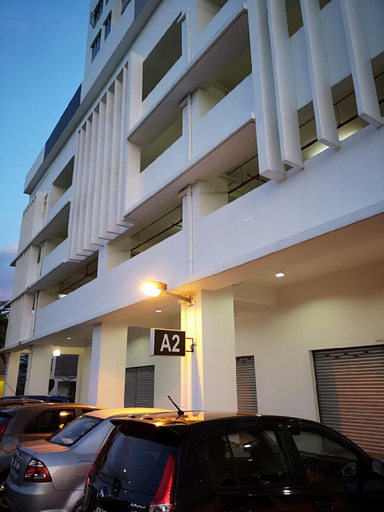 Others 4, 6-9 pax family apt 1000sqf 15 Min town, Johor Bahru