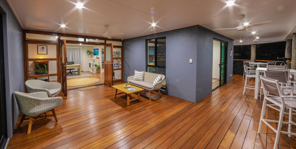 Public Area 3, Ambience of Airlie - Airlie Beach, Whitsunday