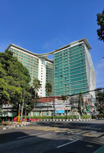 Pleasant 2BR Apartment at Tamansari La Grande By Travelio, Bandung
