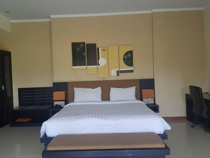 Bedroom 3, 1BR Amazing Private Pool Villa in Seminyak, Badung