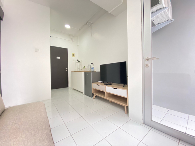 Others 3, Spacious 1BR at Grand Asia Afrika By Travelio, Bandung
