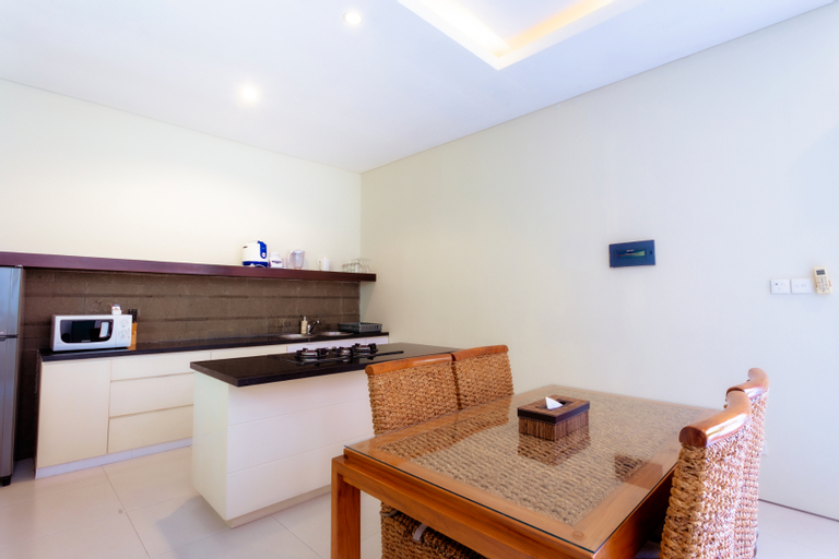Dining Room 48