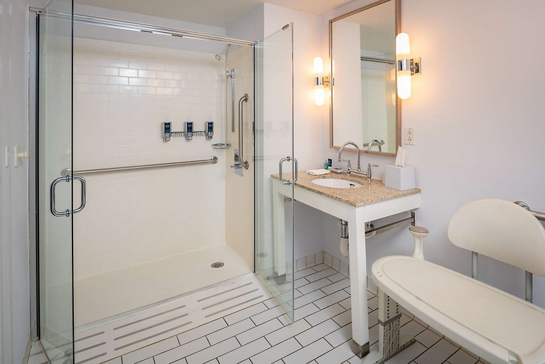 Bathroom 5, Bangor Aviator Hotel, BW Premier Collection, Penobscot
