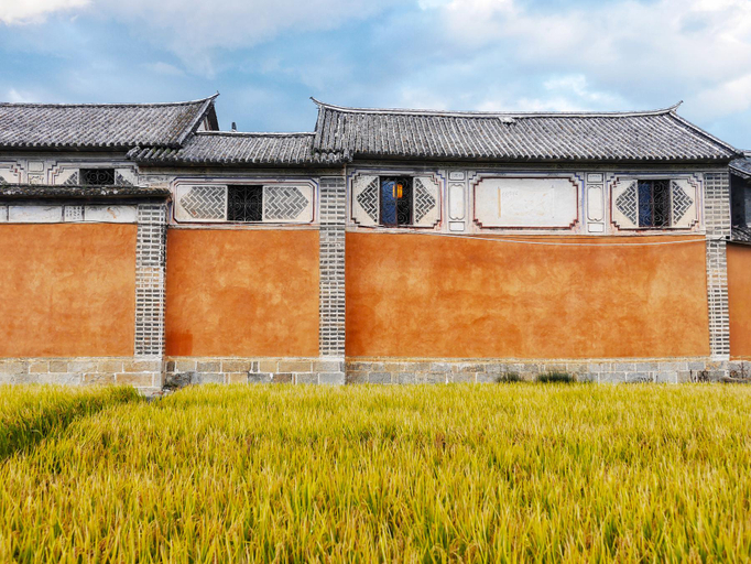 Others 5, The Linden Centre, Dali Bai