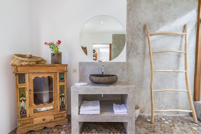 Bathroom 5, Villa Namu, Badung
