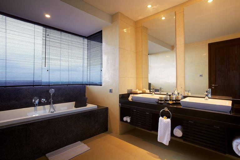 Cozy 2 BR Private Pool Villa #L343, Badung