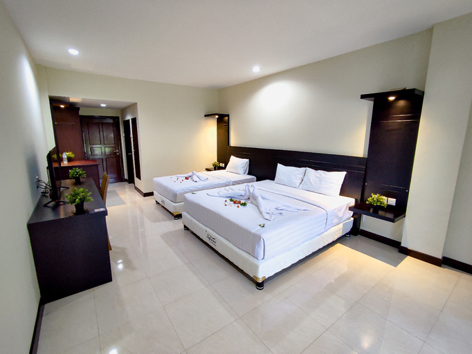 Bedroom 4, Crystal City Hotel, Lombok