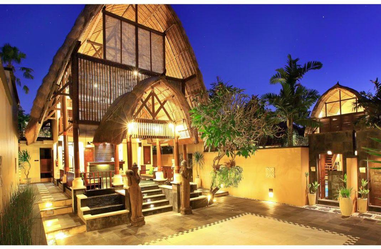 Beautiful Villa for Two Bedroom Private Pool #LZ5, Badung