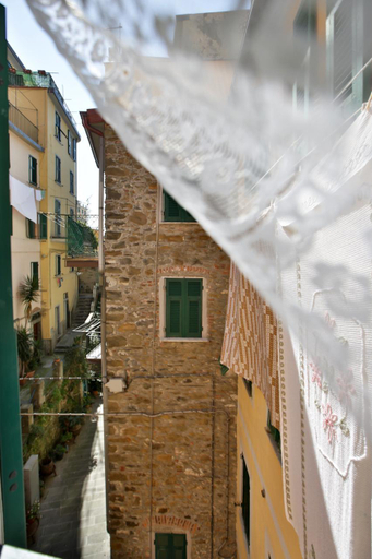 Others 5, CATEO, La Spezia