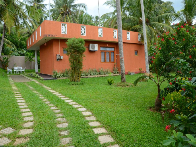 Public Area 2, Lavendish Beach Resort, Habaraduwa