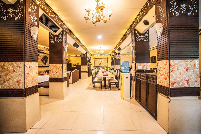 Public Area 2, FabHotel Santoor, Indore