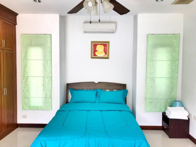 Bali Tropicana Pool Villa, Bang Lamung