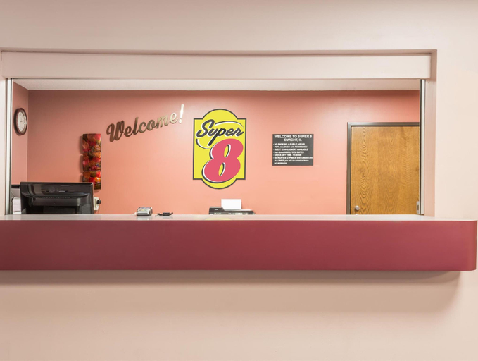 Public Area, Super 8 by Wyndham Dwight, Grundy