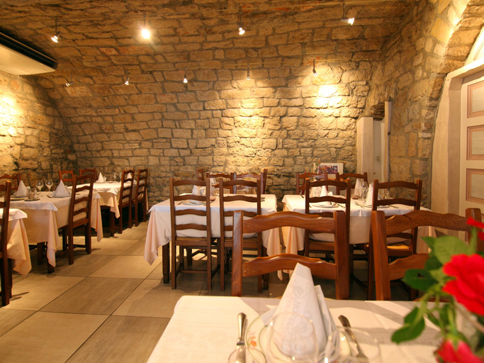 Food & Drinks 4, Logis Hôtel Restaurant Family & Spa, Lozère