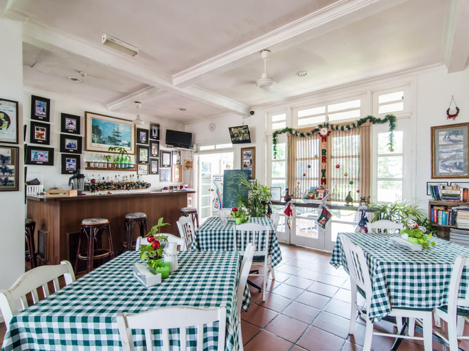 Food & Drinks 5, Riders Resort Kulai, Kulaijaya