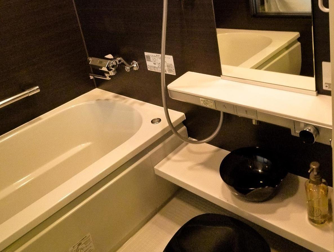 Bathroom 4, Hotel Kinparo, Toyooka