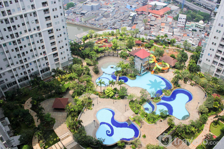 Exterior & Views, Comfy and Spacious 2BR at Seasons City Apartment By Travelio, Jakarta Barat