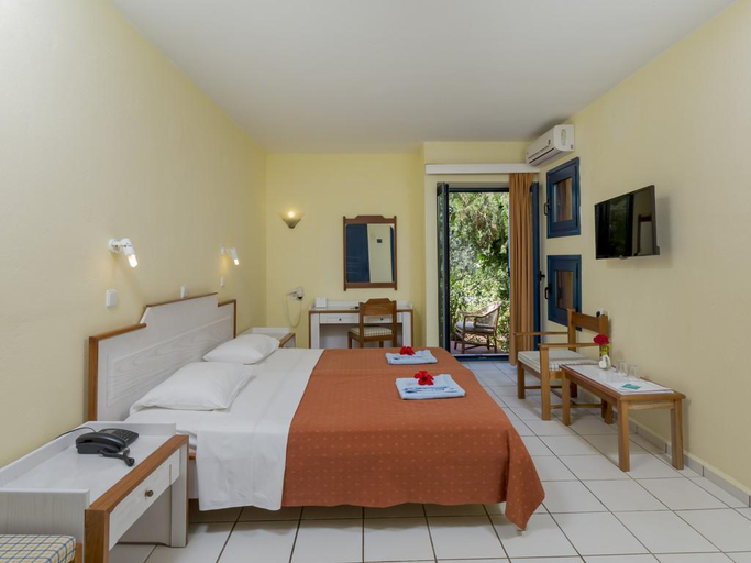 Bedroom 3, Dessole Dolphin Bay Resort, Crete