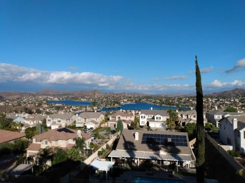 TEMECULA VALLEY WINE COUNTRY POOL SPA HOME home, Riverside