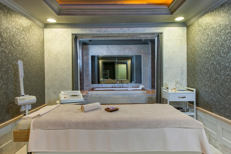 Bathroom 5, Hilton Dalaman Sarigerme Resort & Golf, Ortaca