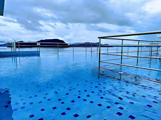 Swimming pool [outdoor], Day&Night Dream Pool Homestay 8pax @光&暗 小舍, Langkawi