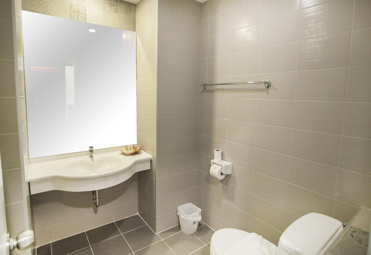 Bathroom, @Ruam Chok, Muang Chiang Mai
