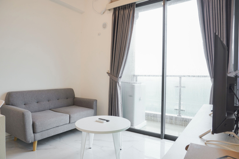 Exterior & Views 2, Fully Furnished with Comfortable Design 2BR Sky House Apartment BSD By Travelio, South Tangerang