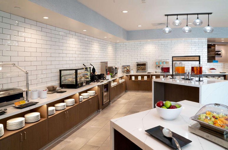 Food & Drinks 5, Home2 Suites by Hilton Riverside March Air Reserve, Riverside