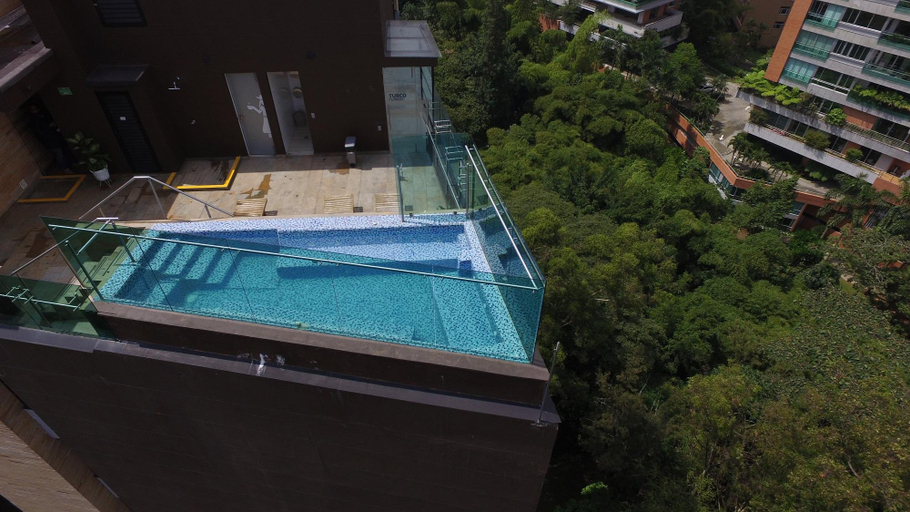 Sport & Beauty 2, Cafe Hotel Medellín by Lars, Medellín