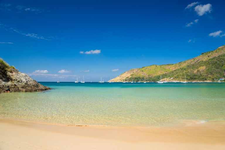 Private Oceanfront Villa 4br with hotel amenities, Phuket Island