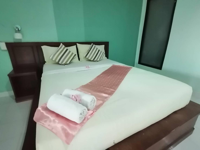 5, Palm thaew Resort, Tha Sae